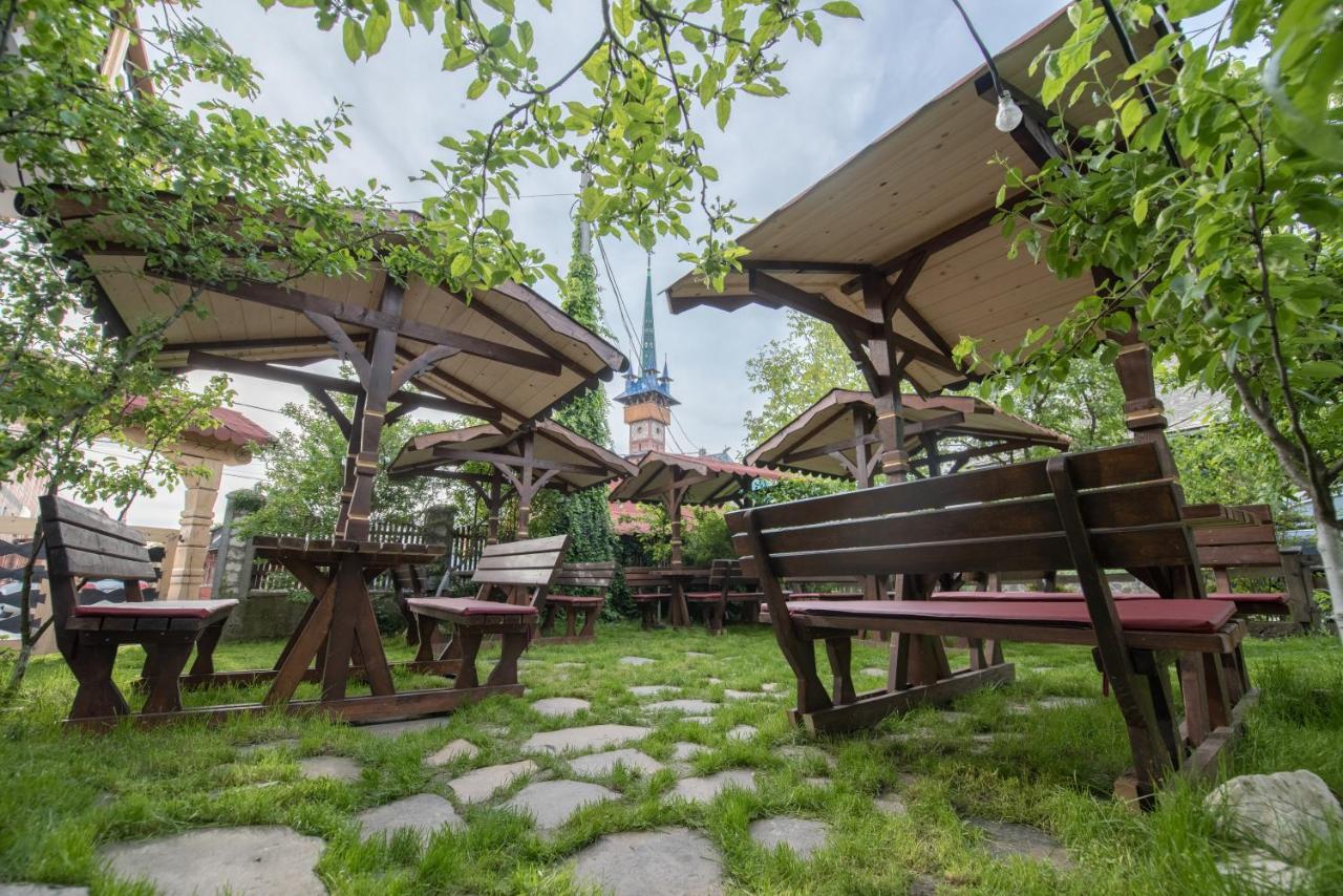 La Conacul Vesel Hotel Săpînţa Kültér fotó